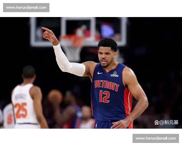 老鹰 4 年 6200 万锁定亚历山大 - 沃克 活塞 2 年 2900 万签下勒韦尔